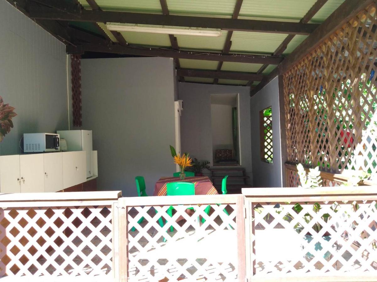 Fare Mihimana Hotel Vai'are ภายนอก รูปภาพ