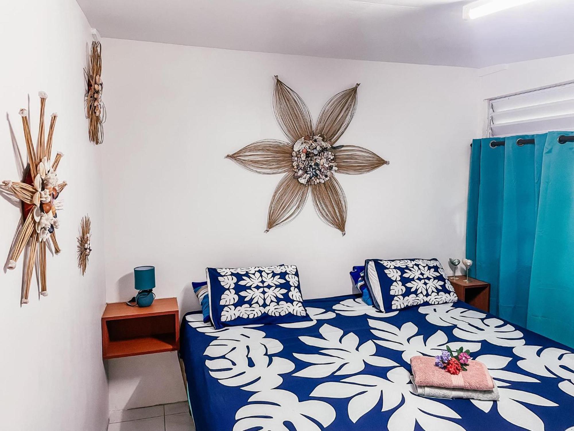Fare Mihimana Hotel Vai'are ภายนอก รูปภาพ